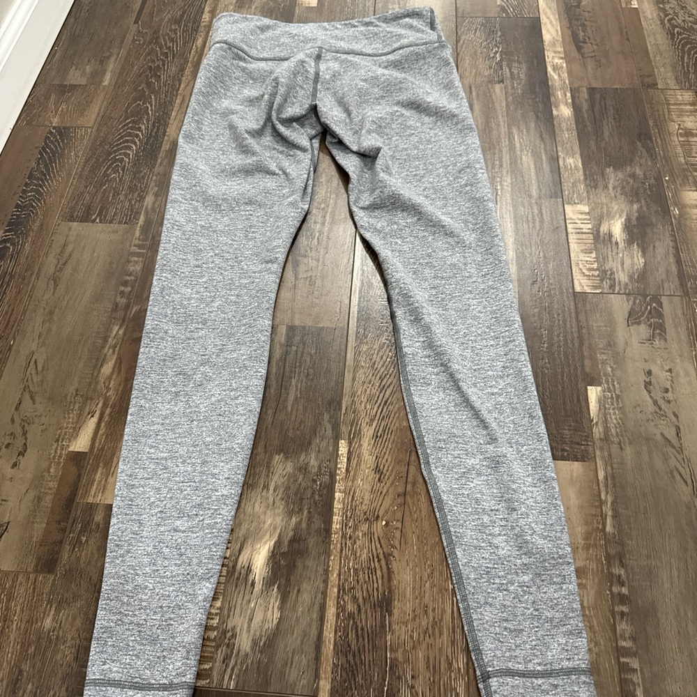 Lululemon Athletica Light Gray Leggings - Picture 3 of 4